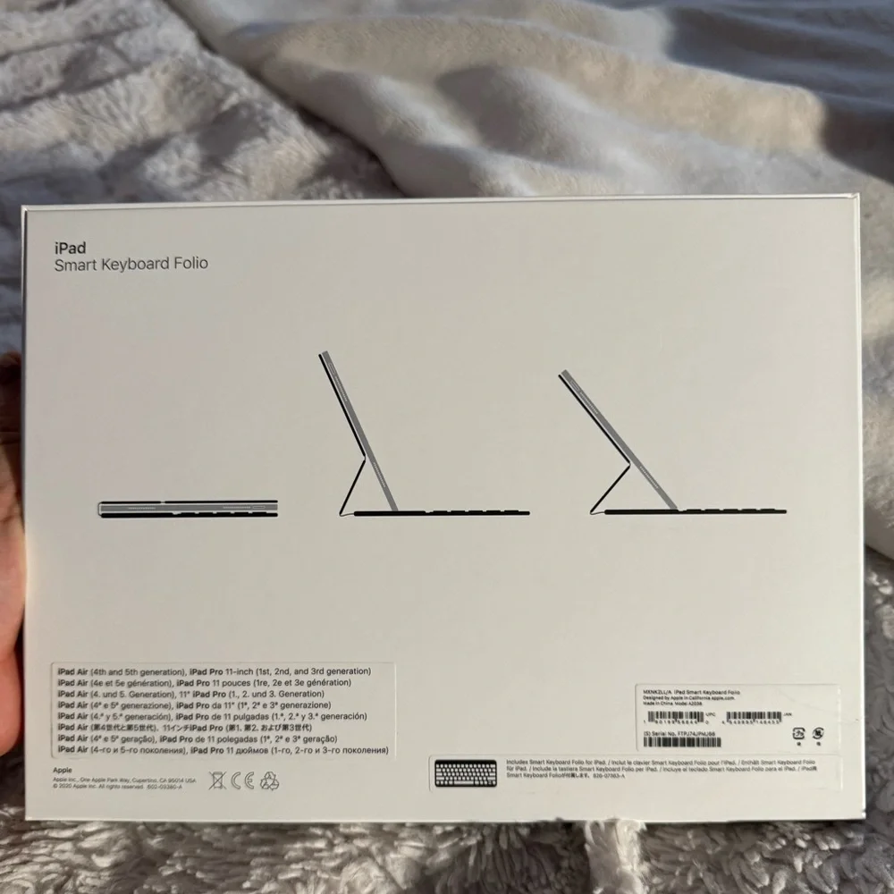 Apple Smart Keyboard Folio